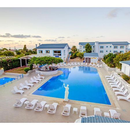 Queen Aphrodite Hotel Karpasa 外观 照片